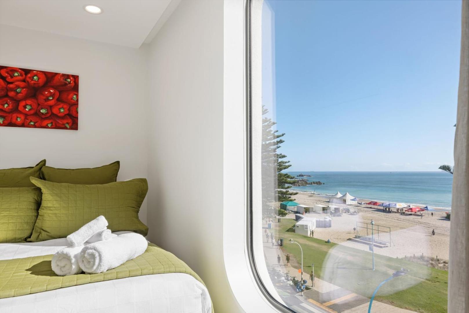 Oceanside Bliss - Absolute Beachfront - Uninterrupted Ocean Views With Pool ماوْنت مونغانيو المظهر الخارجي الصورة